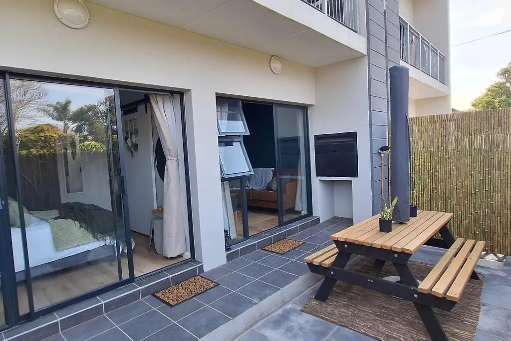 Retreat On 3Rd - Pets Welcome - Coffee Bar Port Elizabeth
