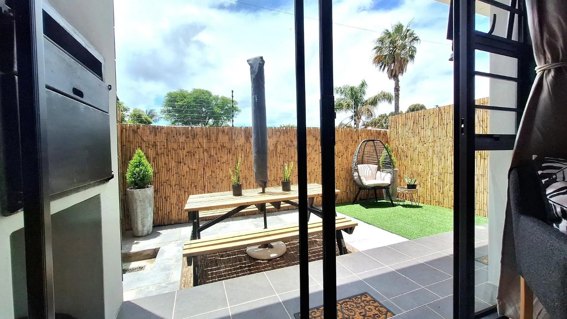 Retreat On 3Rd - Pets Welcome - Coffee Bar Port Elizabeth 0*,  Südafrika